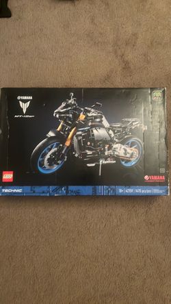 Lego technic Yamaha MT-10sp