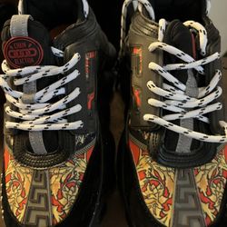 Chain Reaction Versace