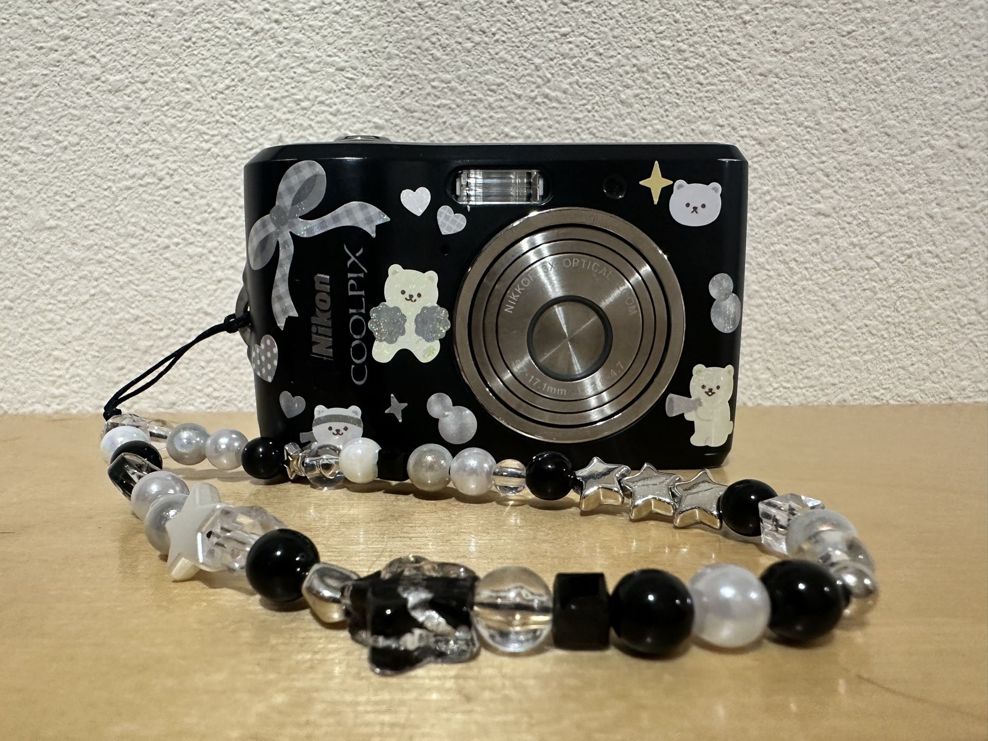 Nikon Coolpix L16