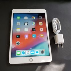 Apple iPad Mini 3 - Wifi - Like New 