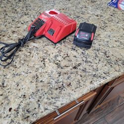 Milwaukee 18v Battery 5ah And Charger 