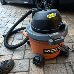 Ridgid Vacuum 6 Gallon 22.5 Littre