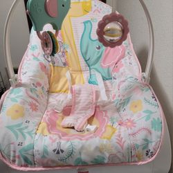 Infant/toddler rocking chair