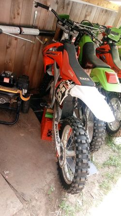 2010 crf250r parting out tell me what you need
