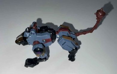 Battle Ravage Transformers Energon Command Jaguar - Missing Back Feet