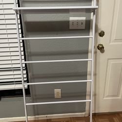 storage ladder rack with one shelf