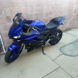 2019 Yamaha R3 (3400 Miles)