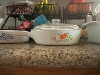 CorningWare P-83-B "Menu-ette" Skillet