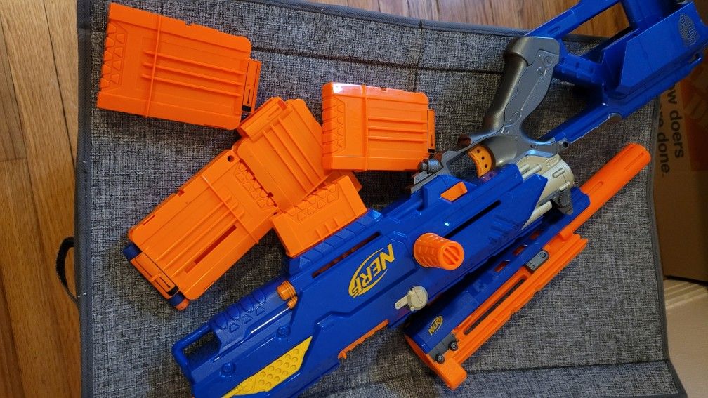 Toys /nerf Guns