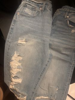 AMERICAN EAGLE AND FASHION NOVA DENIM JEANS