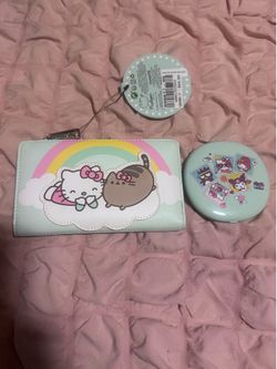 Hello kitty bundle wallet and mirro