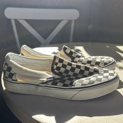 Checkered Vans — Size 8 Women’s/ 6.5 Men’s