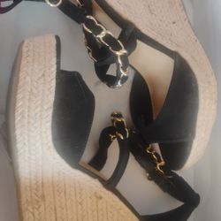 Zapatos De Venta De Variedad Baratos/Shoes For Sale Cheap