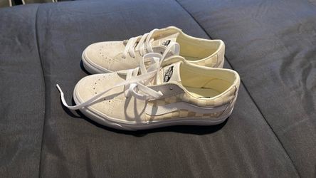 New Women’s Vans