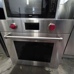30" WOLF ELECTRIC SINGLE WALL OVEN STAINLESS STEEL 