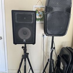 Music team for DJ