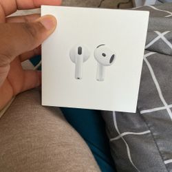 AirPods 4