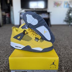 Jordans 4s Retro 