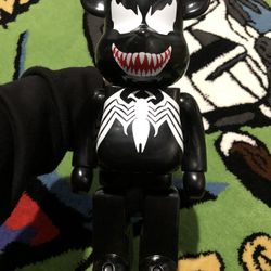 BearBrick 400% Display Size Model Venom 