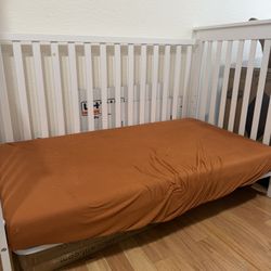Free Baby/toddler combo bed/crib