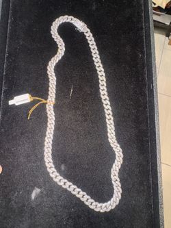 Sliver Miami Cuban chain covered with Cz