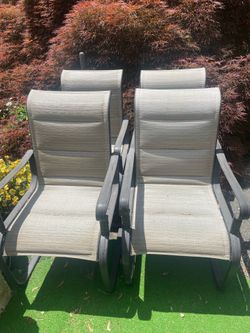 4 outdoor chairs