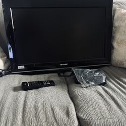 TV LCD 26”
