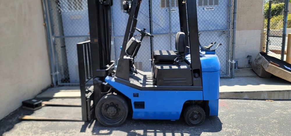 Forklift