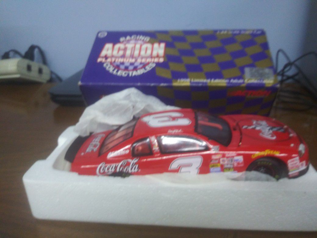 Racing action platinum series collectables