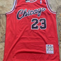 Michael Jordan Chicago Bulls Jersey Sz Medium 