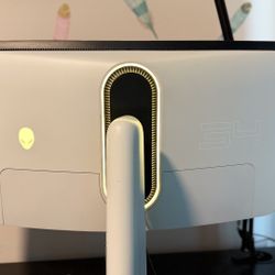 Alienware AW3423DW 34” Ultra wide QD-OLED Gaming Monitor – Excellent Condition