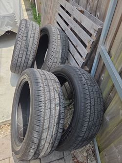 275 55 22 General Grabber