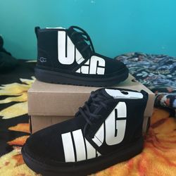 Uggs Size 1