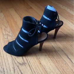 Seychelles Black Sudue With Brown Color Heels