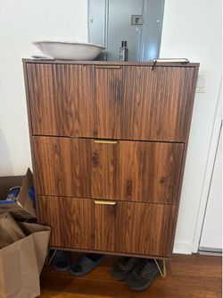 Shoe storage furniture