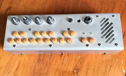 Critter & Guitari Pocket Piano (Original 4-Knob Version / Non-MIDI)