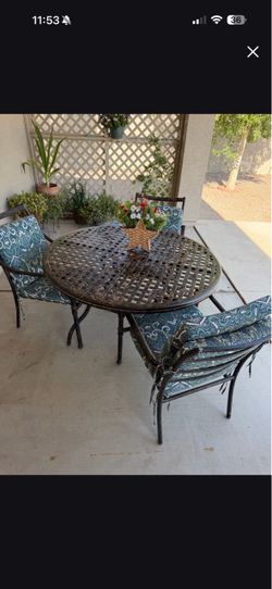 Patio set