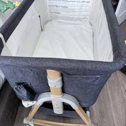HARPPA 3-in-1 Bedside Bassinet – Excellent Condition