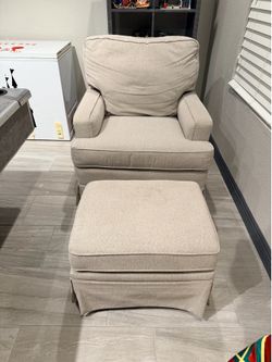 Rocking/Lounge Chair