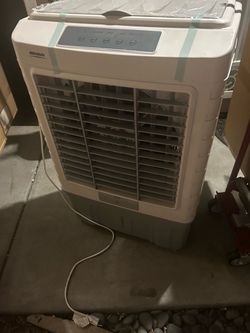 Evaporative cooler