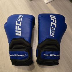 UFC Boxing Gloves New Condition!!!