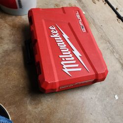 Milwaukee Box, Impact Box
