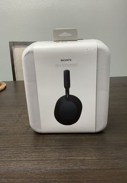 Sony Wh-1000XM5 Wireless Noise Canceling Headphones Black