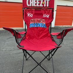 CHEEZ IT" Brand GIANT CHAIR * special price right now*