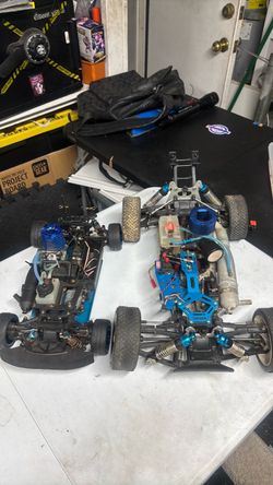 2 NITRO CARS