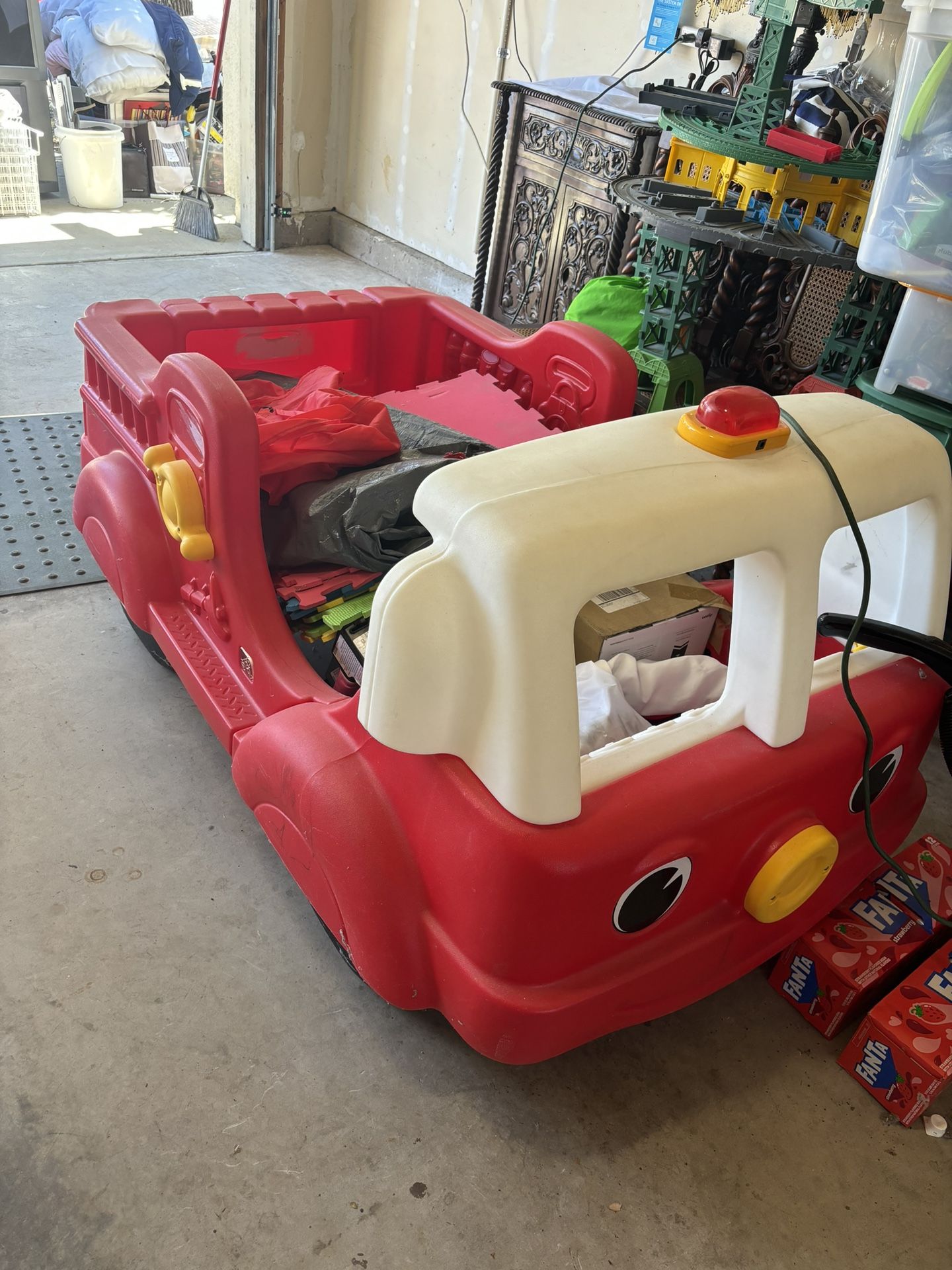 kids fire truck bed