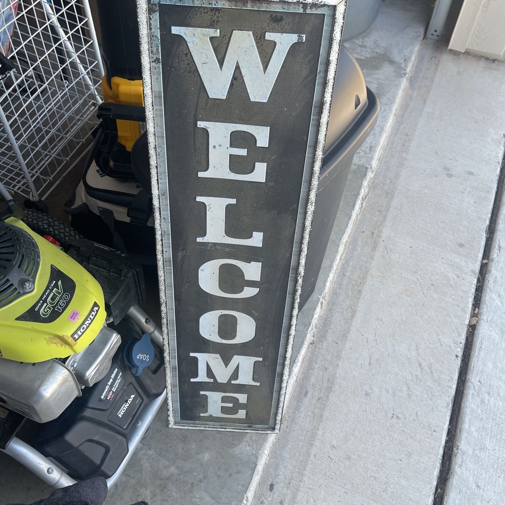 Welcome Sign