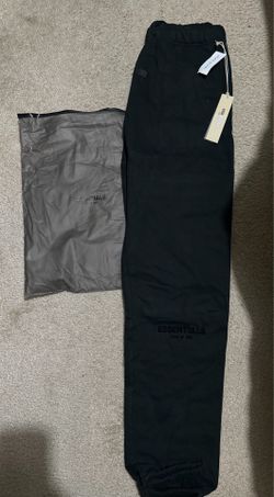 Fear of God Essentials Sweatpants (size L)