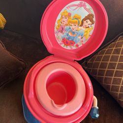 Girls Disney Princess Potty Trainer