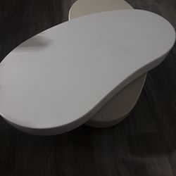 Rotating Coffee Table 